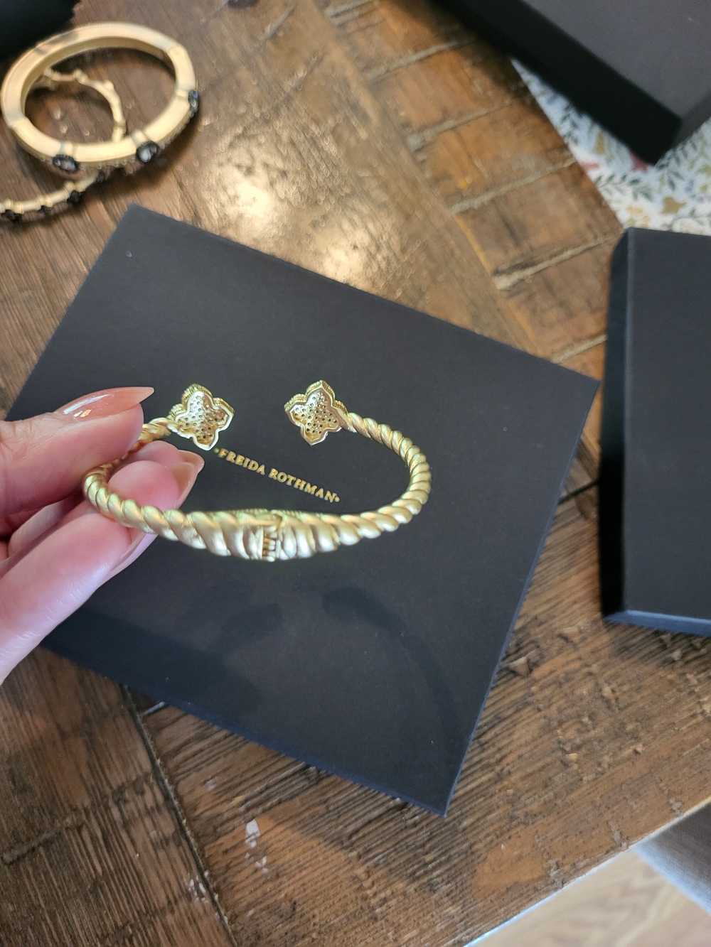 Freida Rothman VAULT Open Bangle - Picture 3 of 3